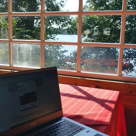 Kulttuurimiljoeoe Jaerven Rannassa Apartment Turku